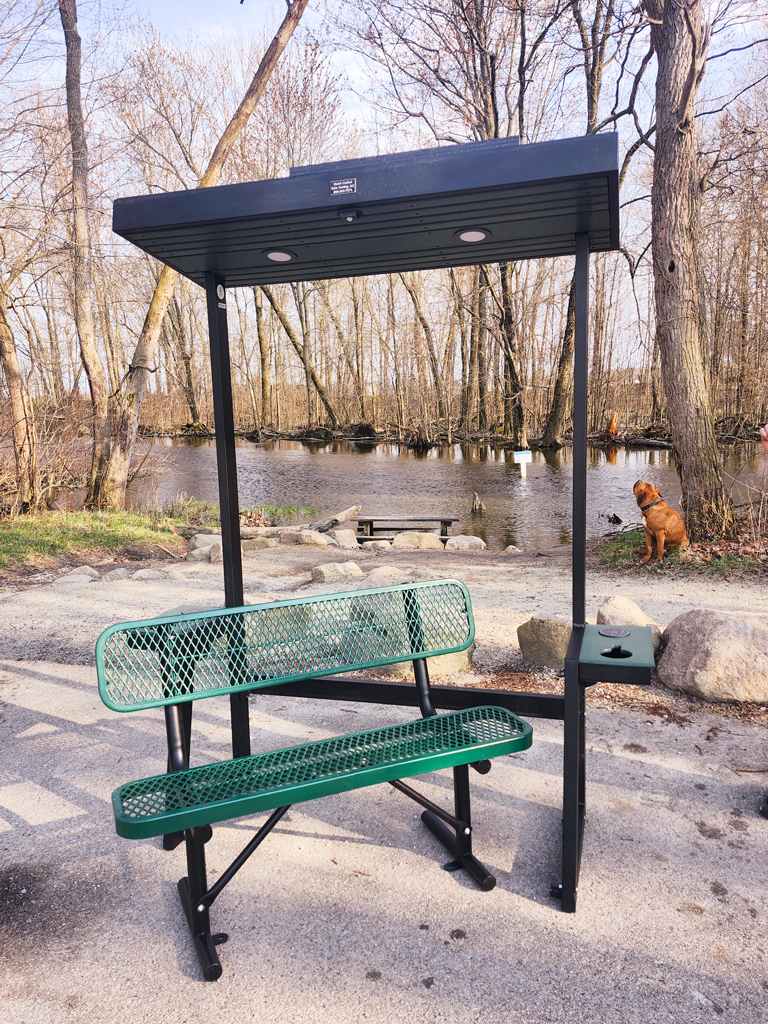 Solar bench with conversion kit